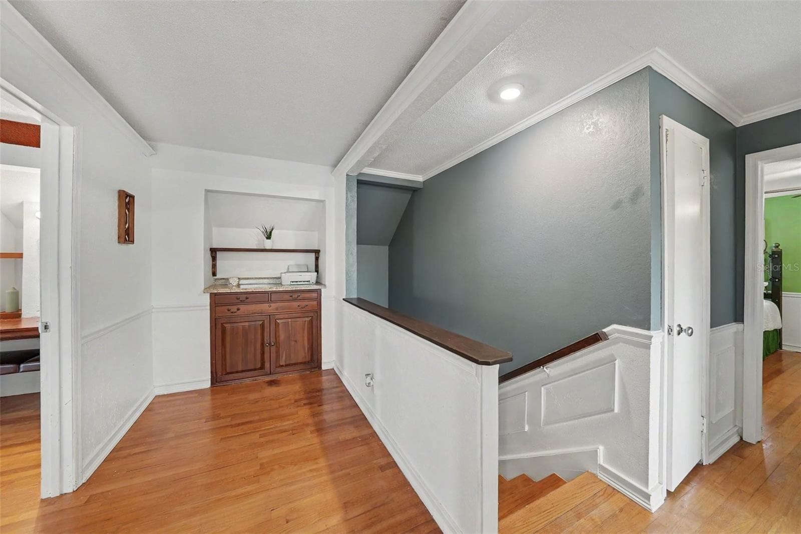 Single Family Residence at 404 CLARISSA DR, BRANDON, photo 19 of 51