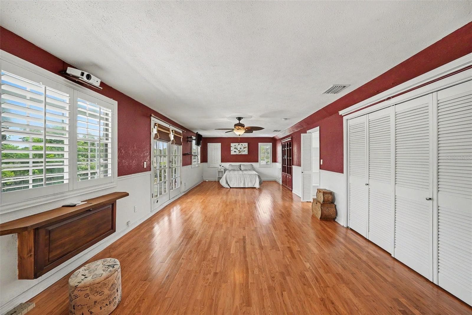 Single Family Residence at 404 CLARISSA DR, BRANDON, photo 22 of 51