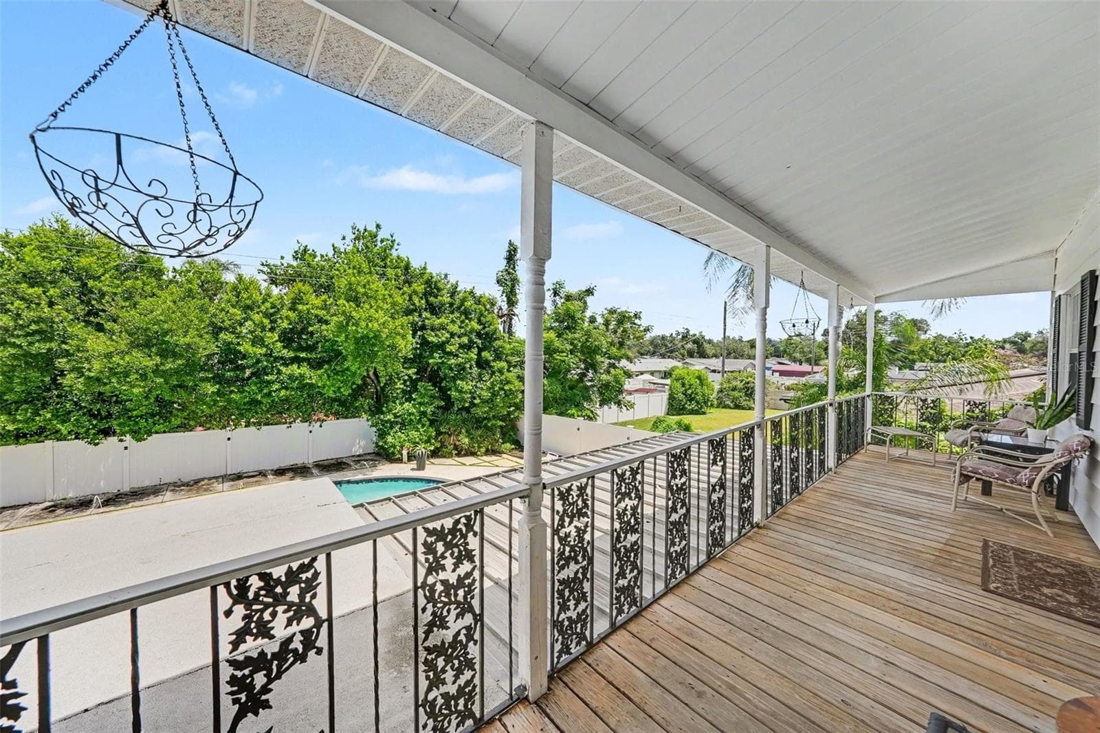 Primary room Balcony - 404 CLARISSA DR, BRANDON
