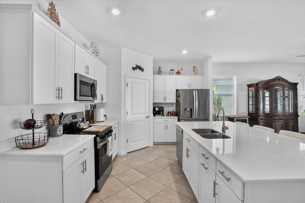 11321 PINOT DR, VENICE, FL 34293 - 11321 PINOT DR, VENICE