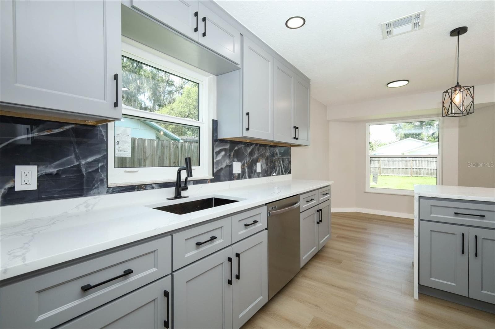 Single Family Residence at 761 ROBINHOOD DR, MAITLAND, photo 20 of 39