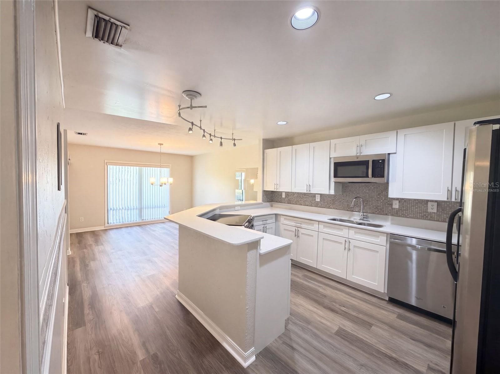Virtually Staged - 109 TUXFORD DR, HAINES CITY