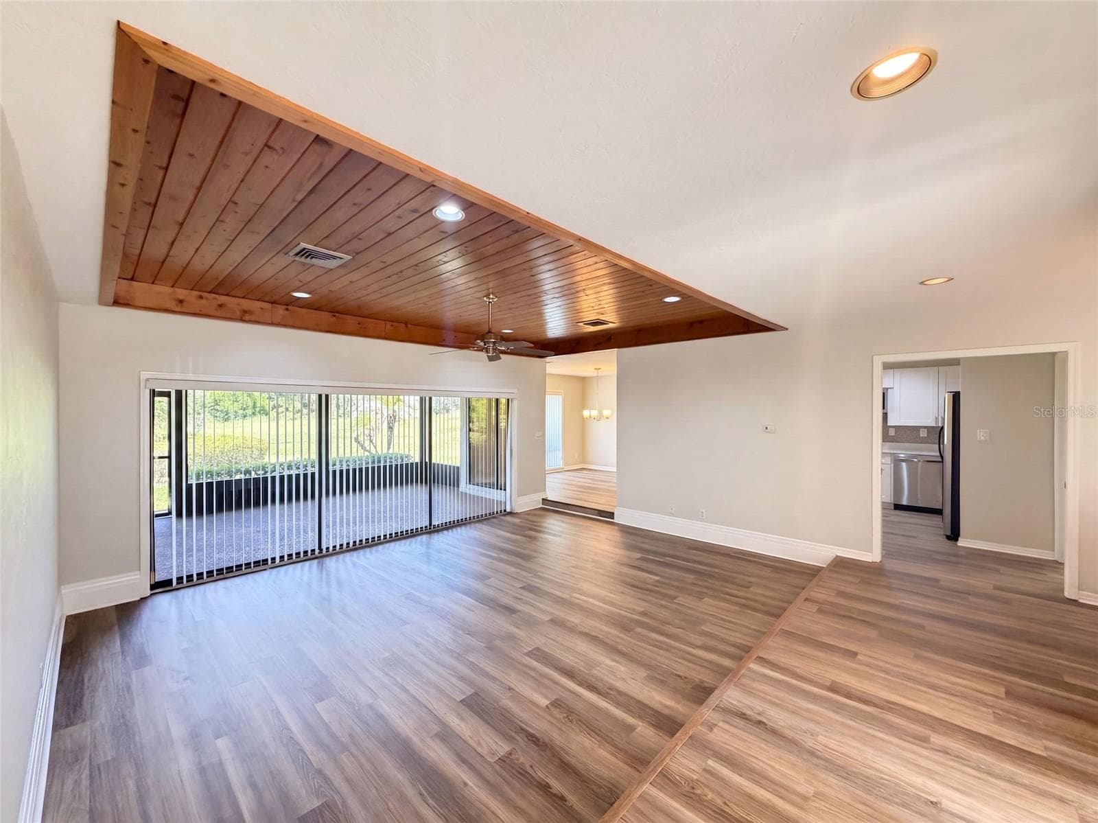 Single Family Residence at 109 TUXFORD DR, HAINES CITY, photo 3 of 21
