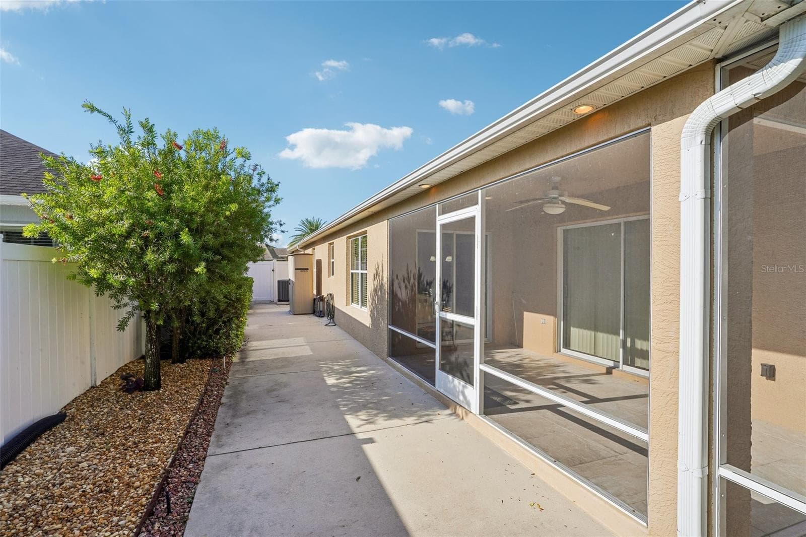 Side Enclosed Backyard - 583 ARTEAGA WAY, THE VILLAGES