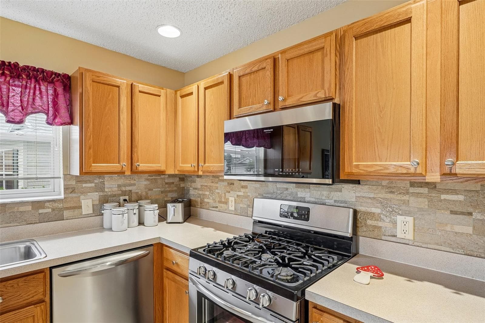 Single Family Residence at 2608 CASSO CT, THE VILLAGES, photo 20 of 58