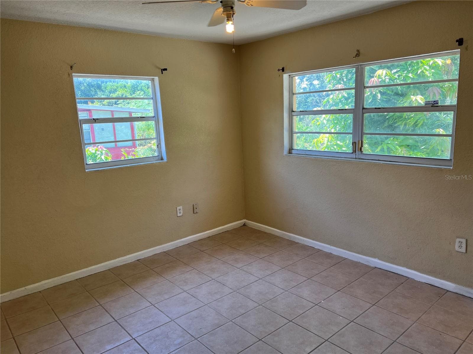 Master suite - 5847 HARRINGTON DR, ORLANDO