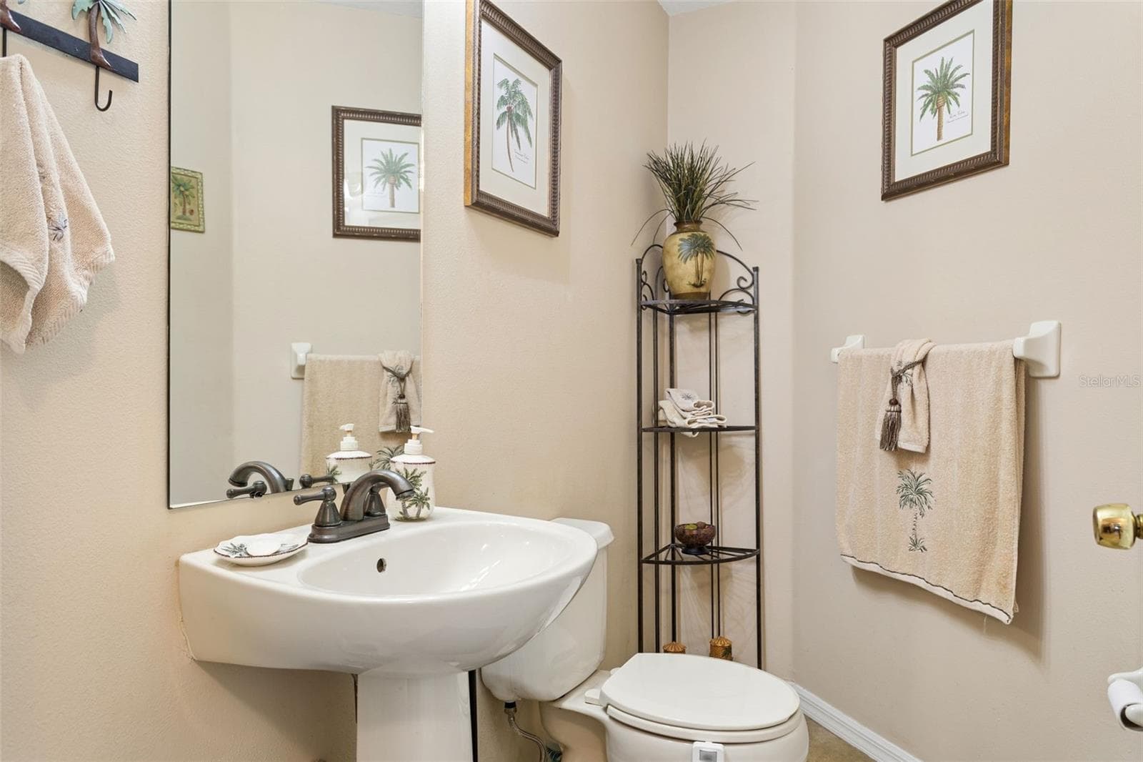 Single Family Residence at 15611 SHOAL CREEK PL, ODESSA, photo 25 of 74