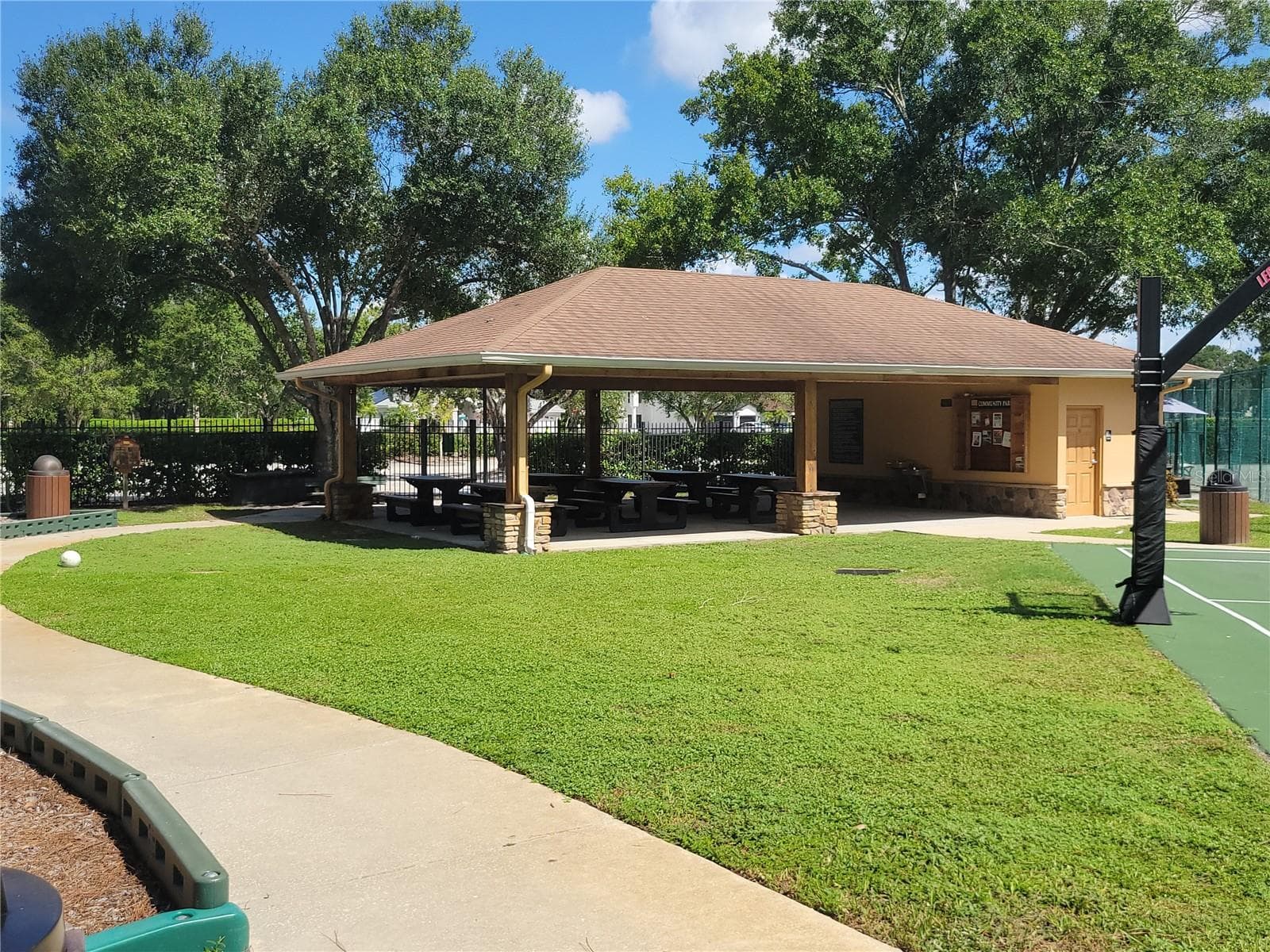 Single Family Residence at 15611 SHOAL CREEK PL, ODESSA, photo 60 of 74