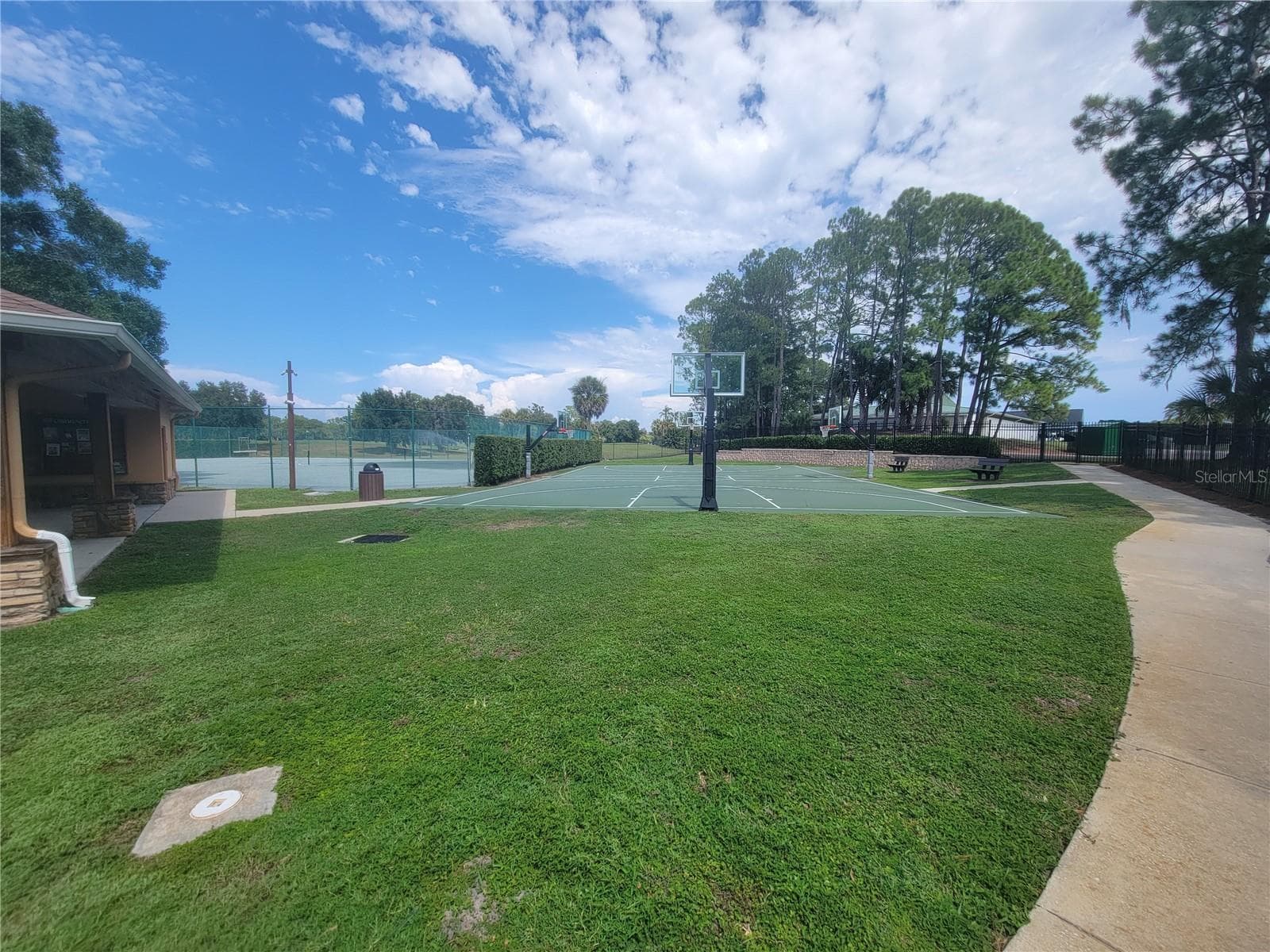 Single Family Residence at 15611 SHOAL CREEK PL, ODESSA, photo 65 of 74
