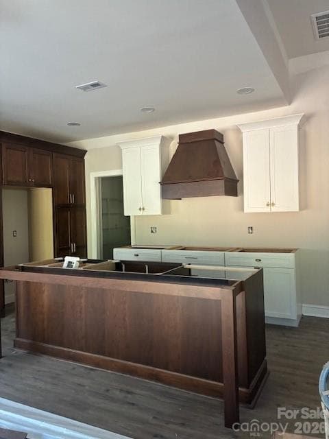 Single Family Residence at 1196 Sunset Point Road, Salisbury, photo 8 of 18