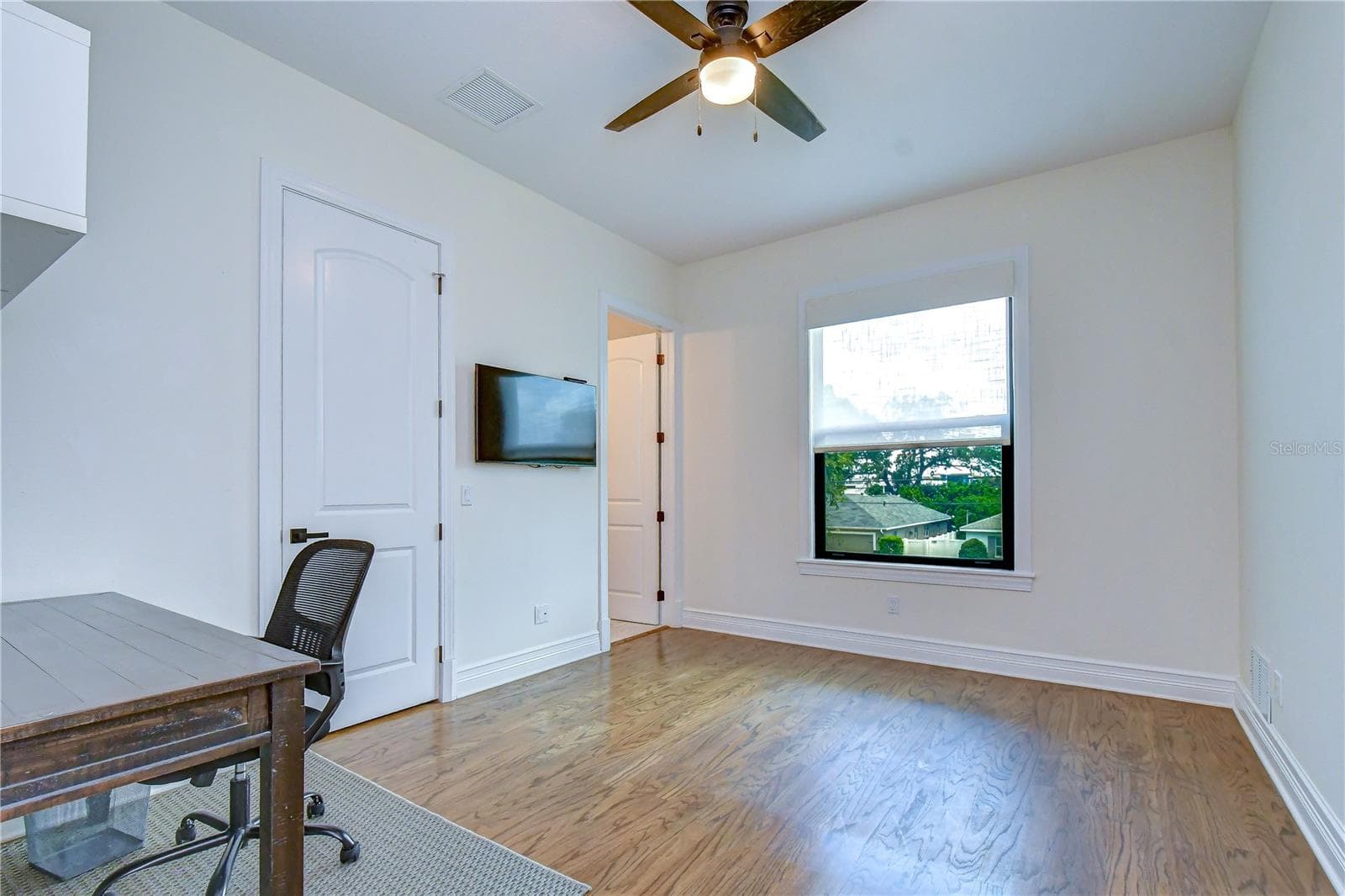 Single Family Residence at 5102 W CLEVELAND ST, TAMPA, photo 28 of 44