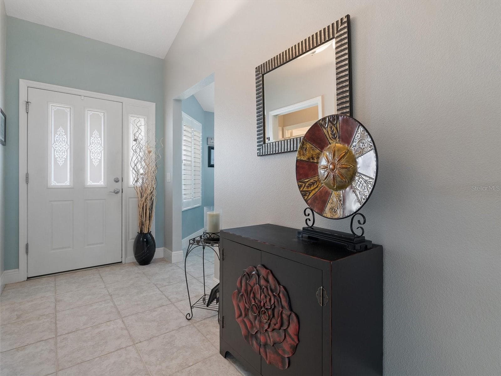 Single Family Residence at 490 LITTLE RIVER PATH, THE VILLAGES, photo 4 of 52
