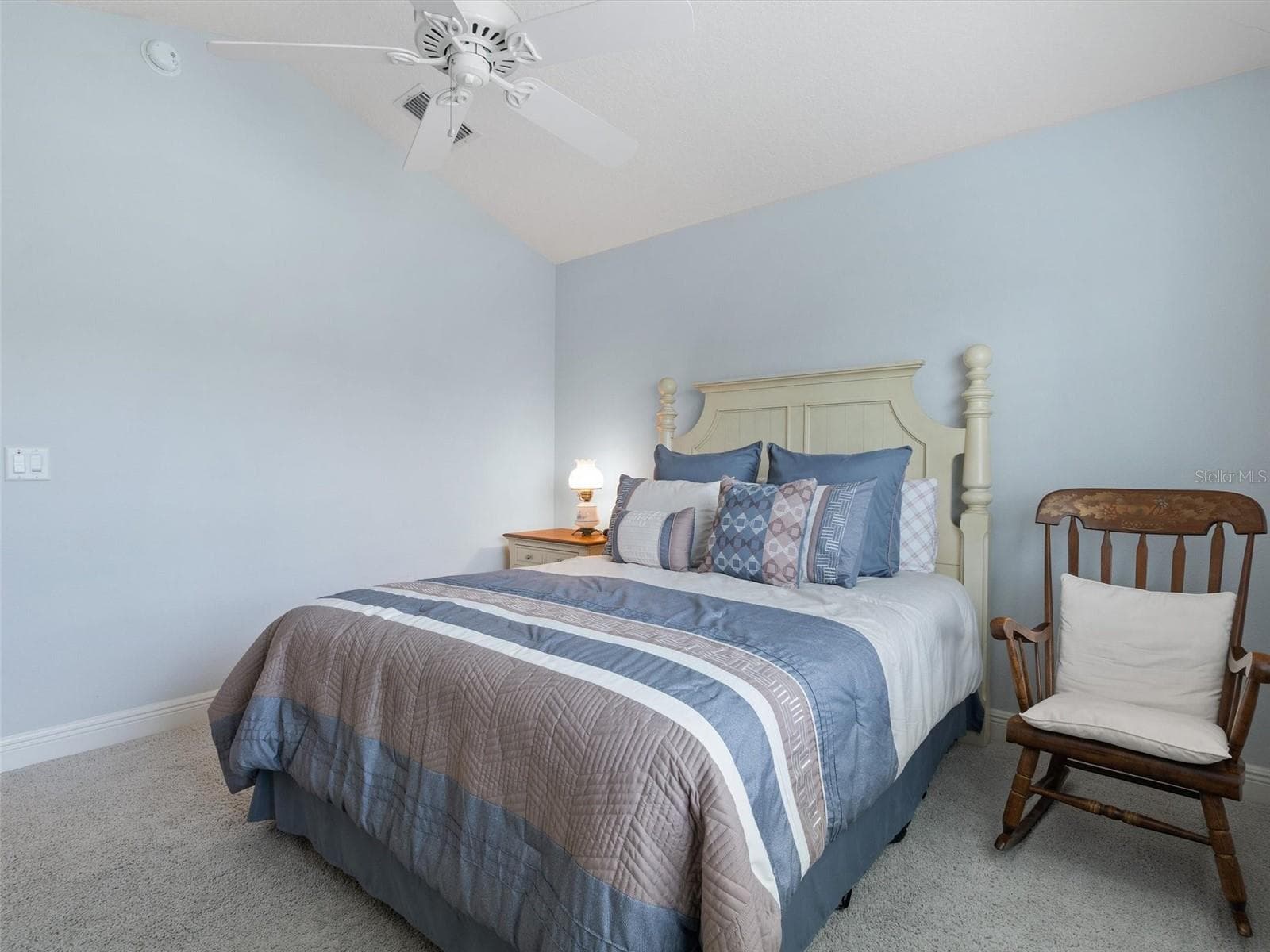 Single Family Residence at 490 LITTLE RIVER PATH, THE VILLAGES, photo 27 of 52
