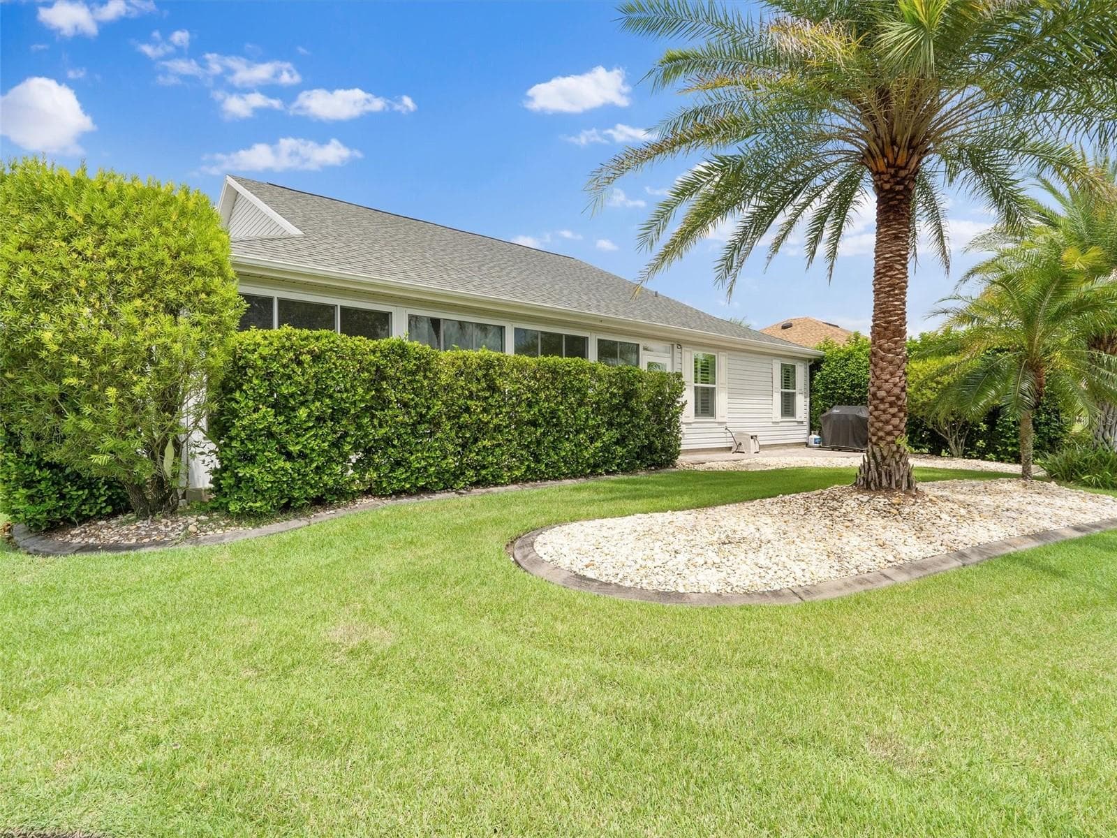 Single Family Residence at 490 LITTLE RIVER PATH, THE VILLAGES, photo 40 of 52