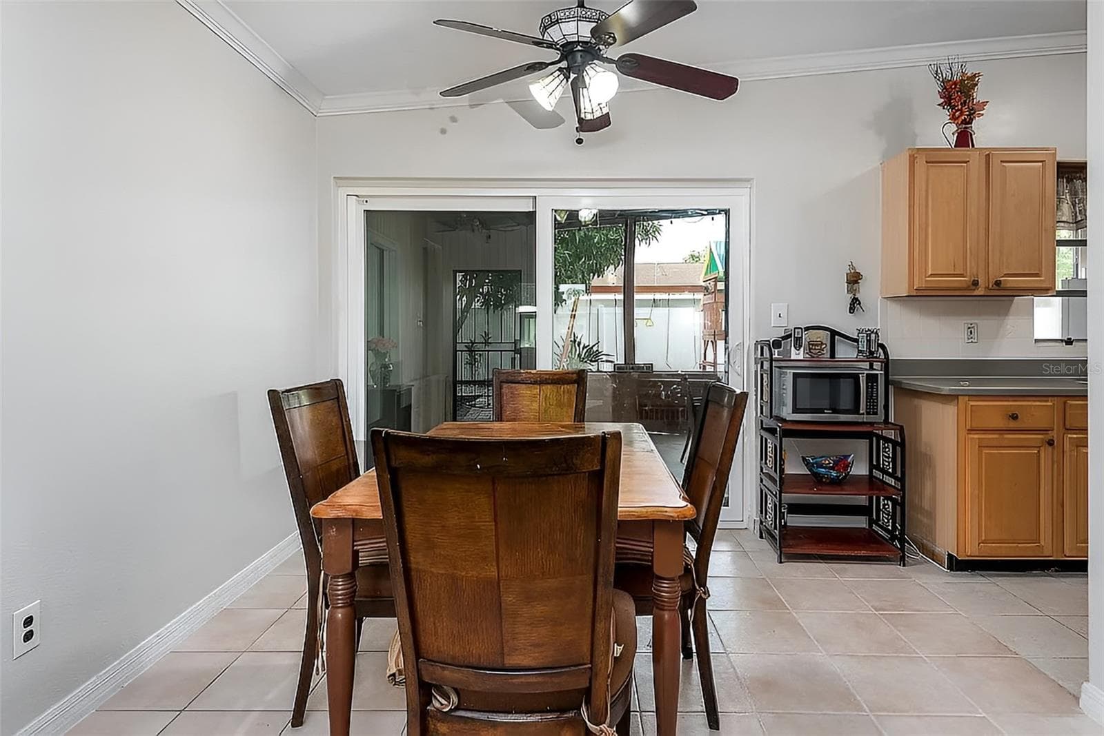 Single Family Residence at 7008 TRIPOLI WAY, ORLANDO, photo 2 of 13