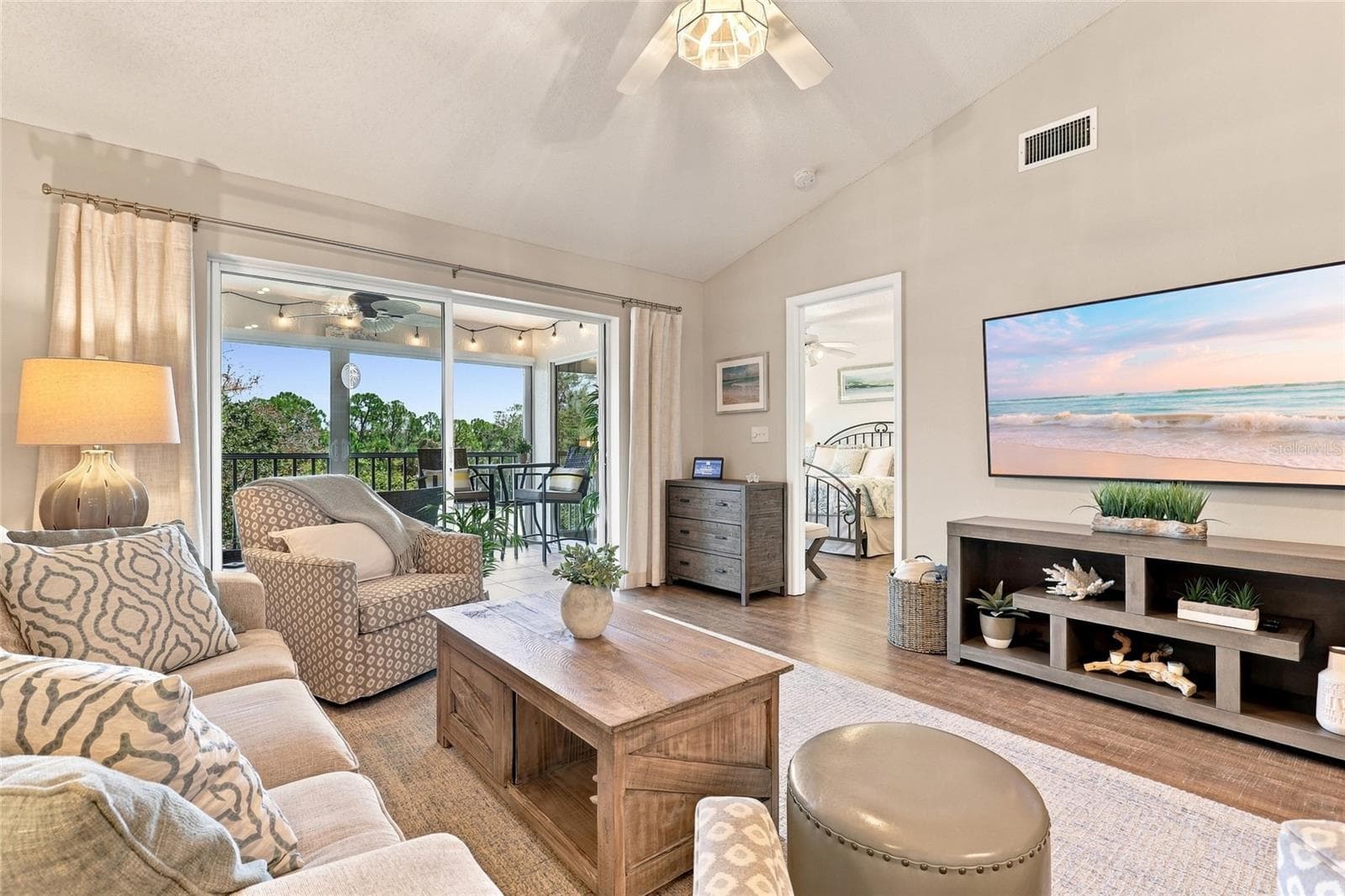 Condominium at 8735 OLDE HICKORY AVE #8304, SARASOTA, photo 9 of 42