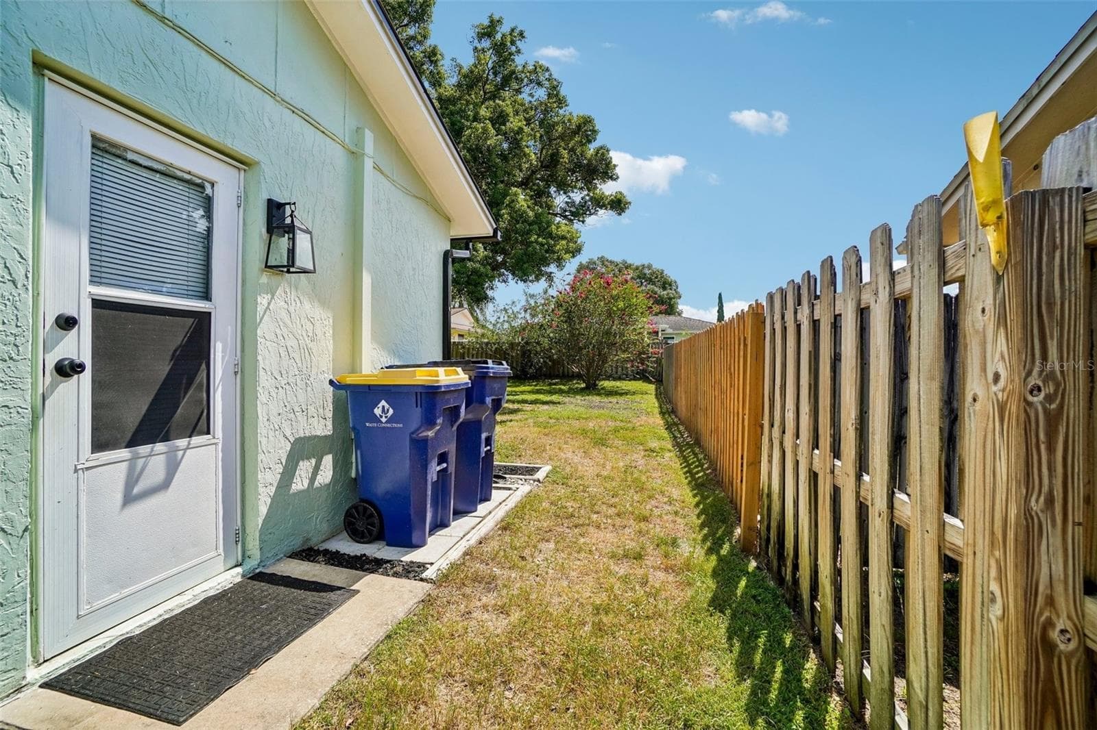 Single Family Residence at 3420 PALOMA DR, HOLIDAY, photo 22 of 26