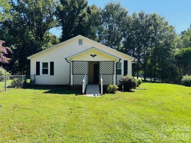 Left Side of House - 257 Maryland Drive, Forest City