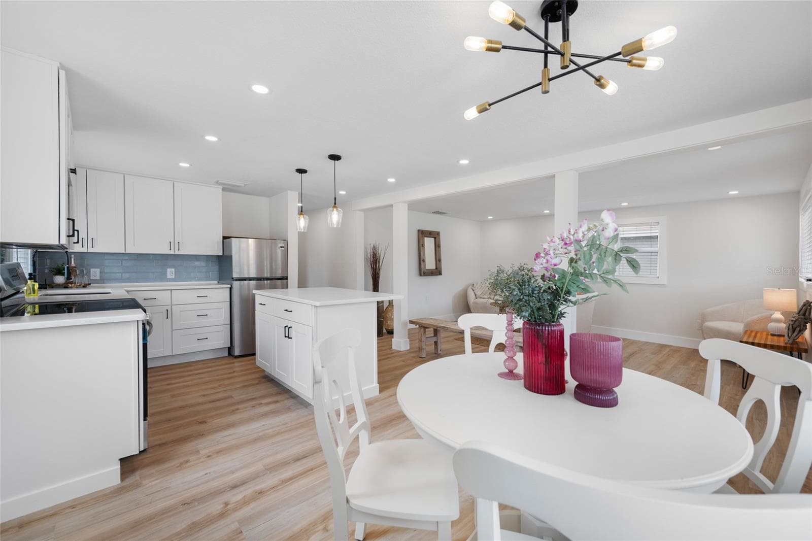 Single Family Residence at 2547 KINGSTON ST S, ST PETERSBURG, photo 13 of 35