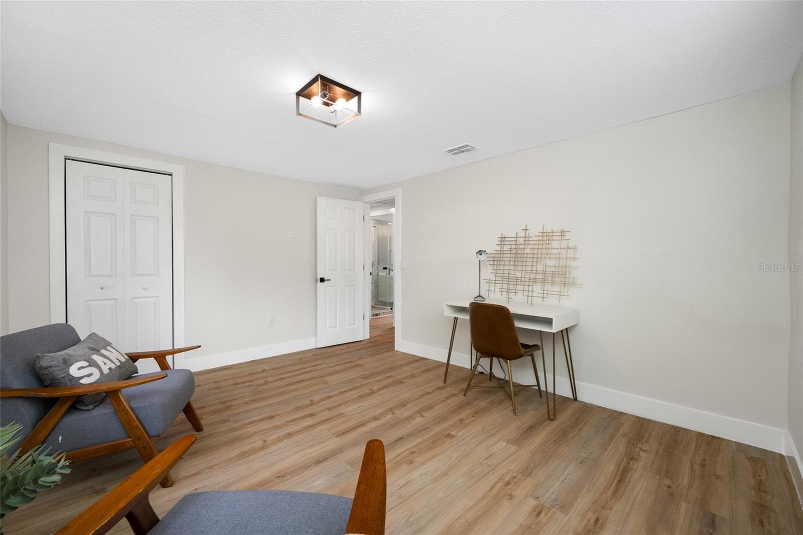 Single Family Residence at 2547 KINGSTON ST S, ST PETERSBURG, photo 21 of 35