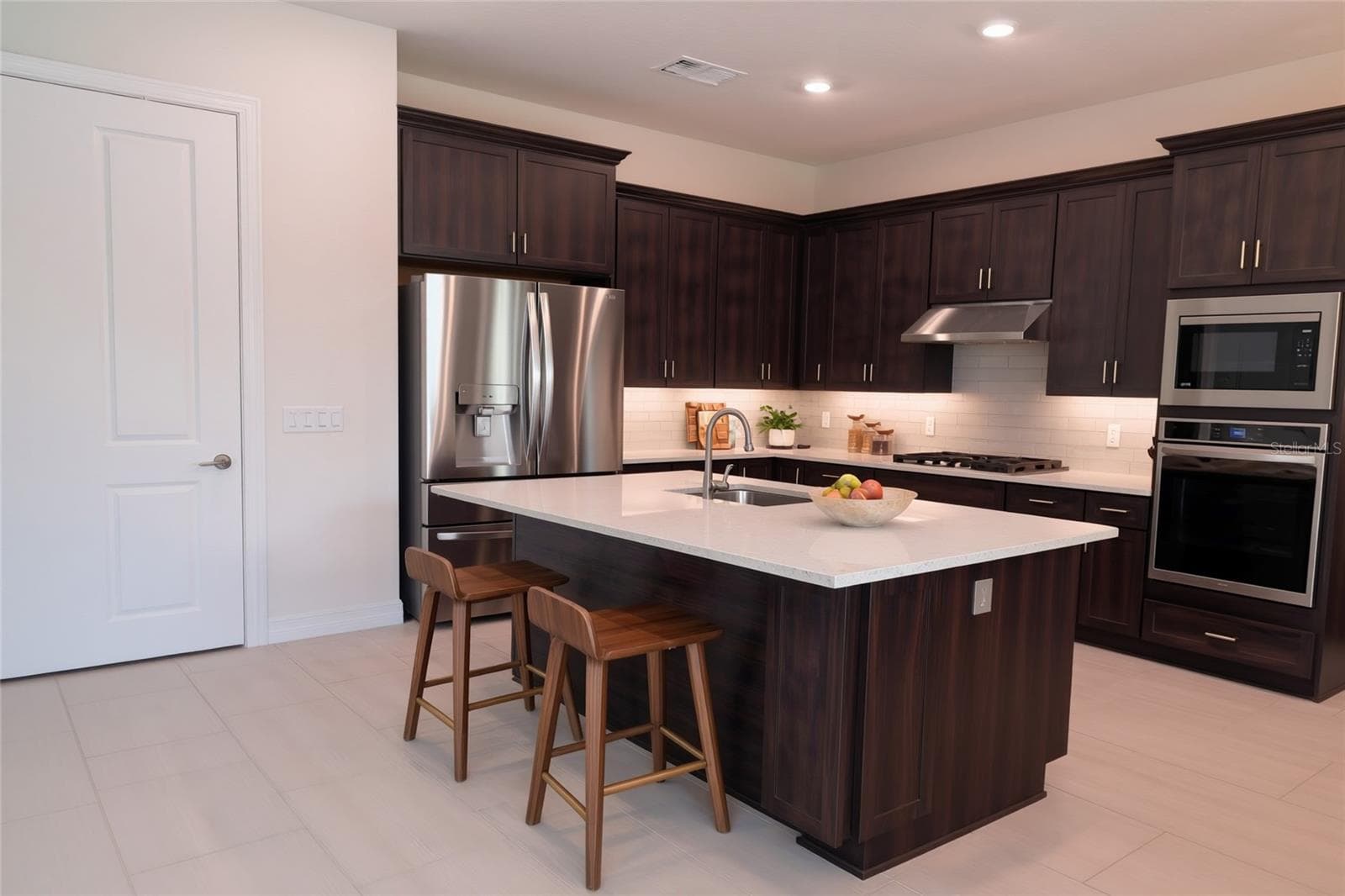 Single Family Residence at 8087 FENTON STREET, ORLANDO, photo 5 of 34