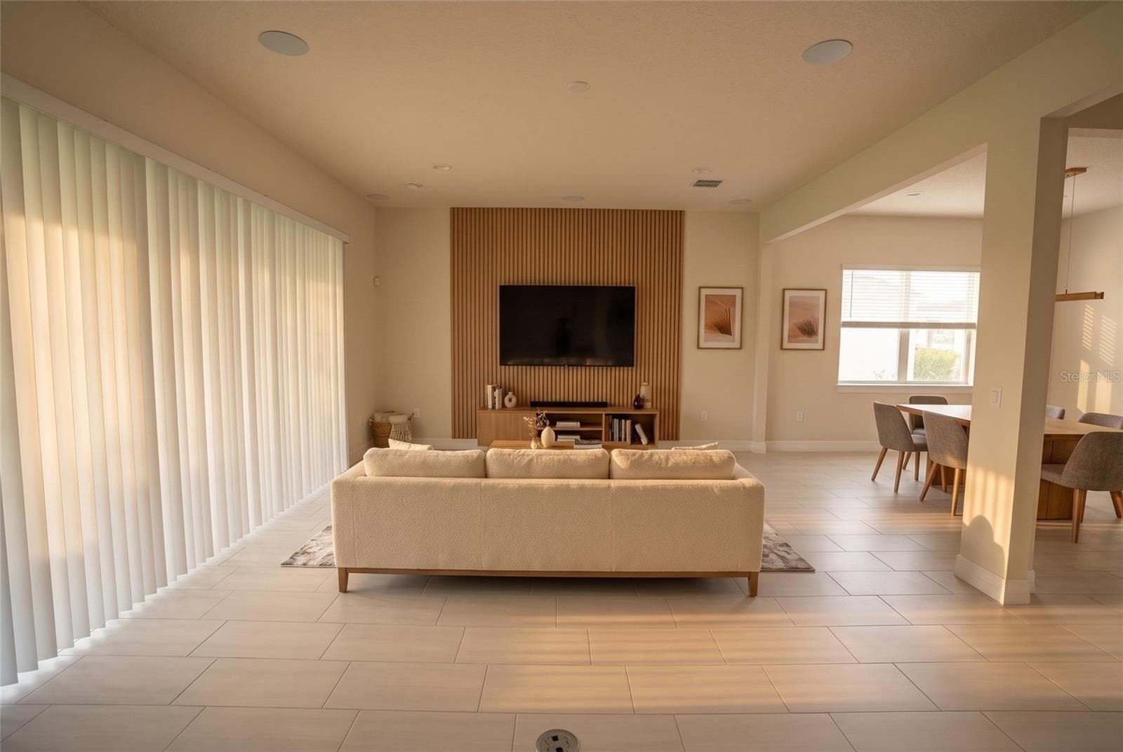 Single Family Residence at 8087 FENTON STREET, ORLANDO, photo 8 of 34