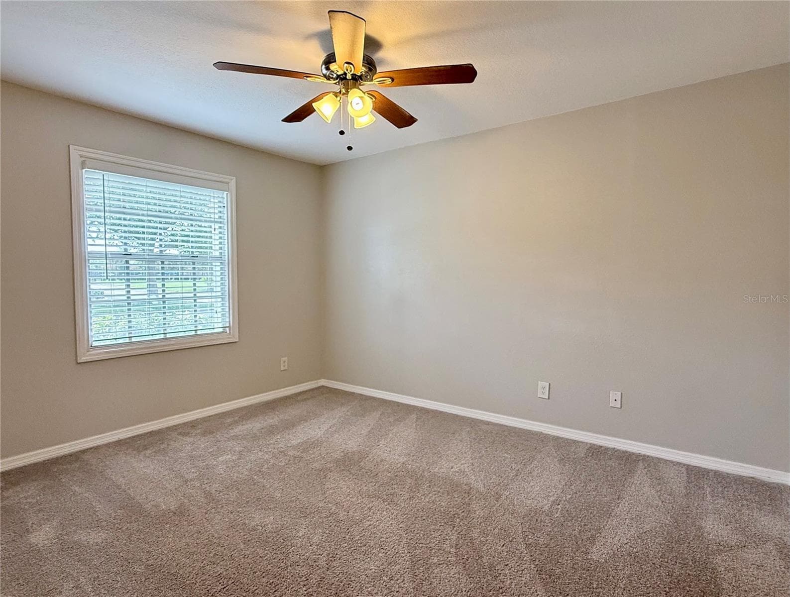 Condominium at 4728 BEACH DR SE #B, ST PETERSBURG, photo 10 of 41