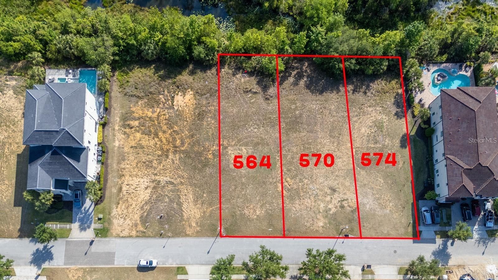 570 MUIRFIELD LOOP