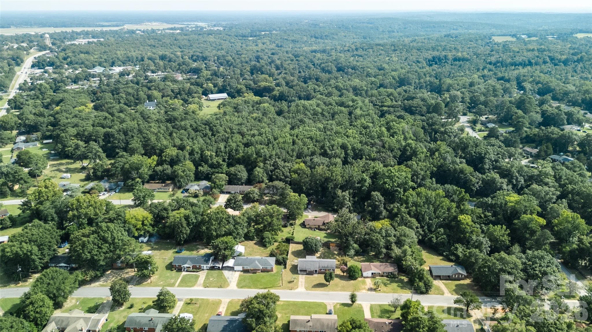 Single Family Residence at 5426 Oakcrest Road, Sumter, photo 11 of 47