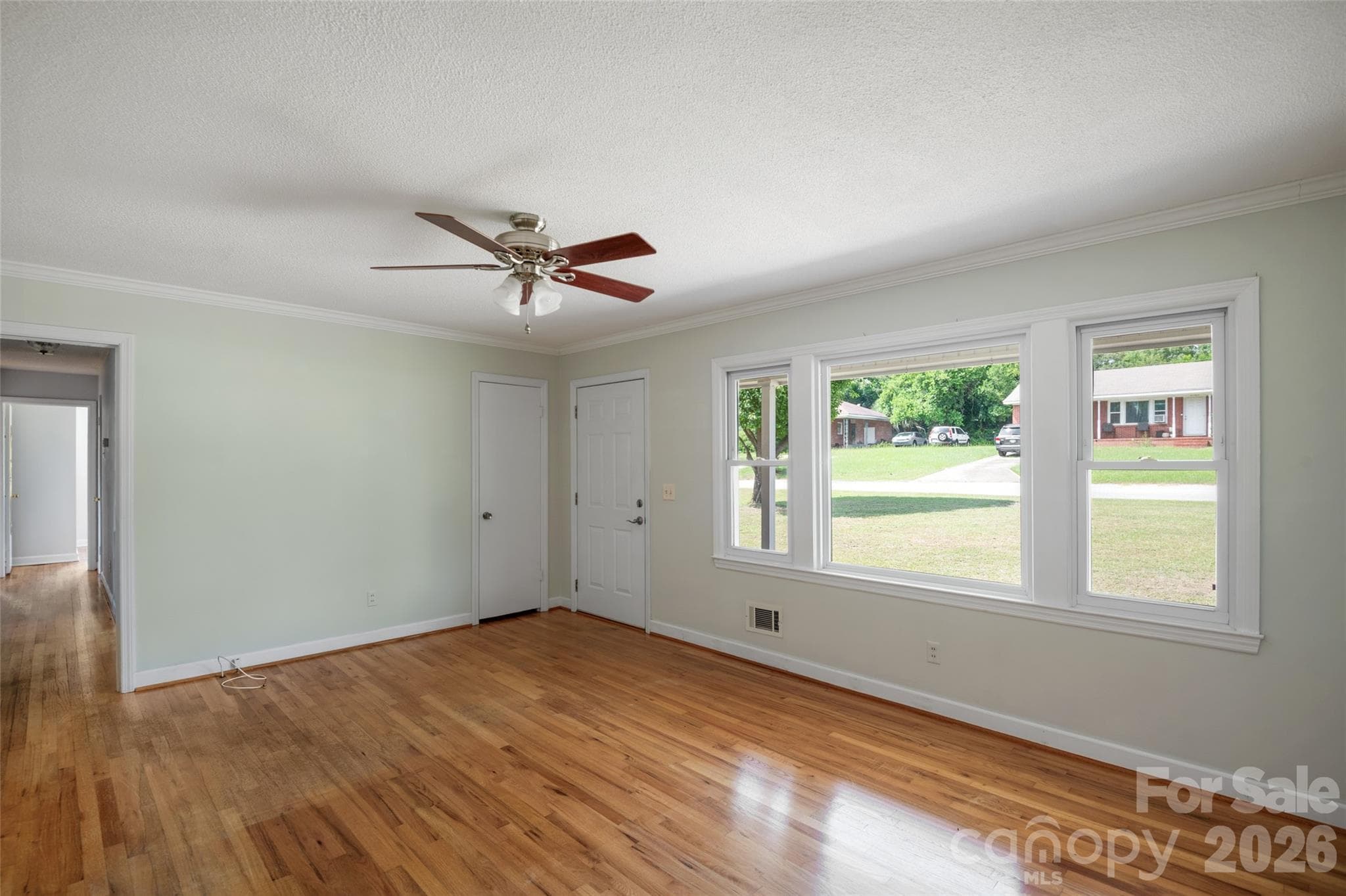 Single Family Residence at 5426 Oakcrest Road, Sumter, photo 19 of 47