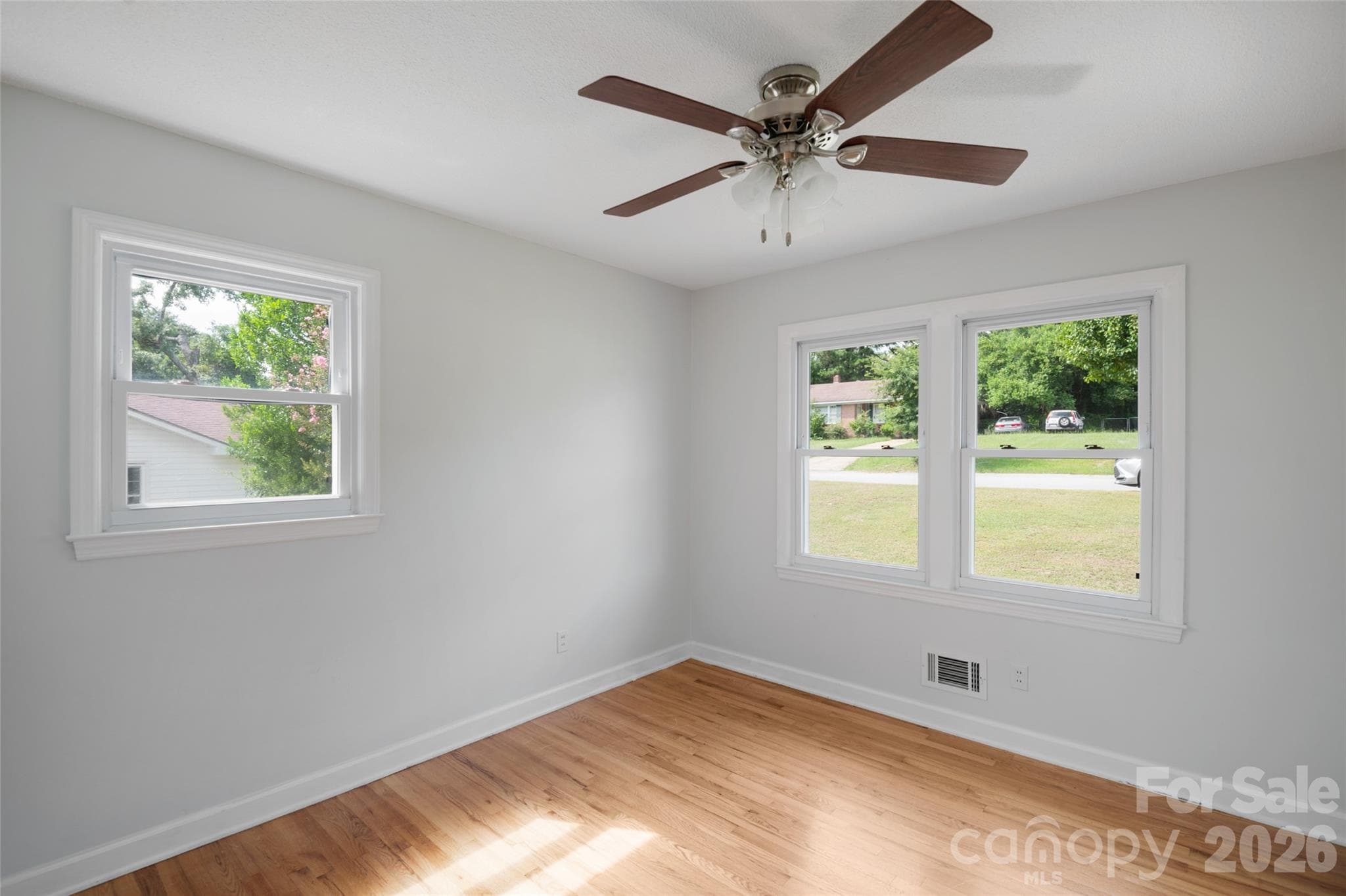Single Family Residence at 5426 Oakcrest Road, Sumter, photo 31 of 47