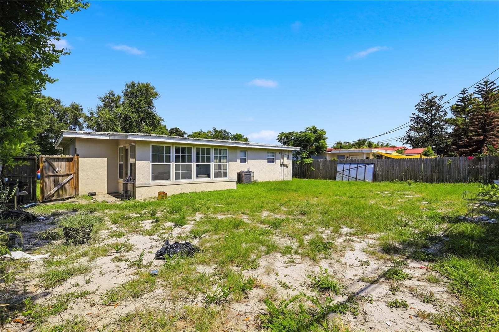 Single Family Residence at 934 LEWIS DR, DAYTONA BEACH, photo 8 of 47