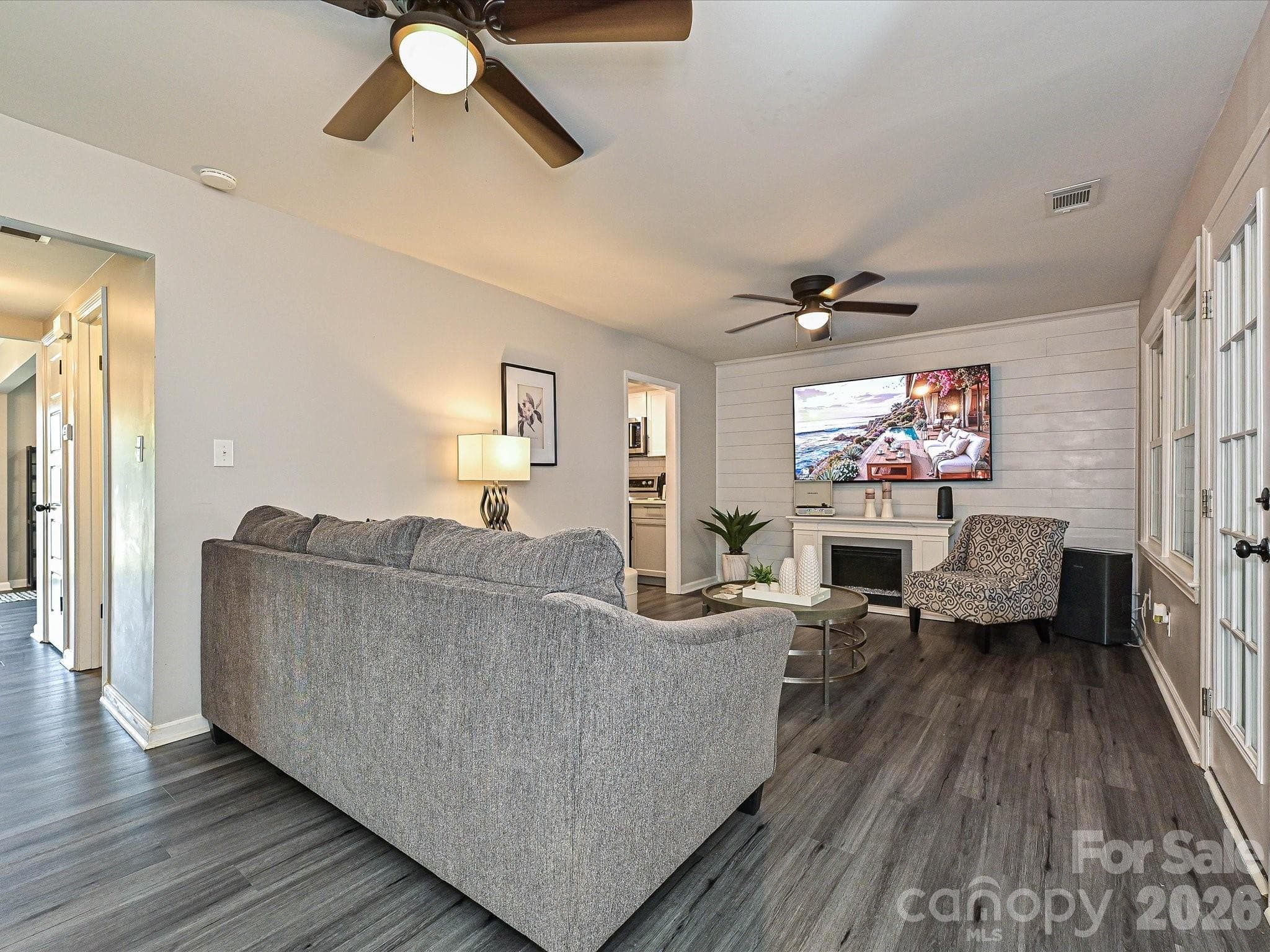 Townhouse at 8069 Regent Park Lane, Charlotte, photo 11 of 30