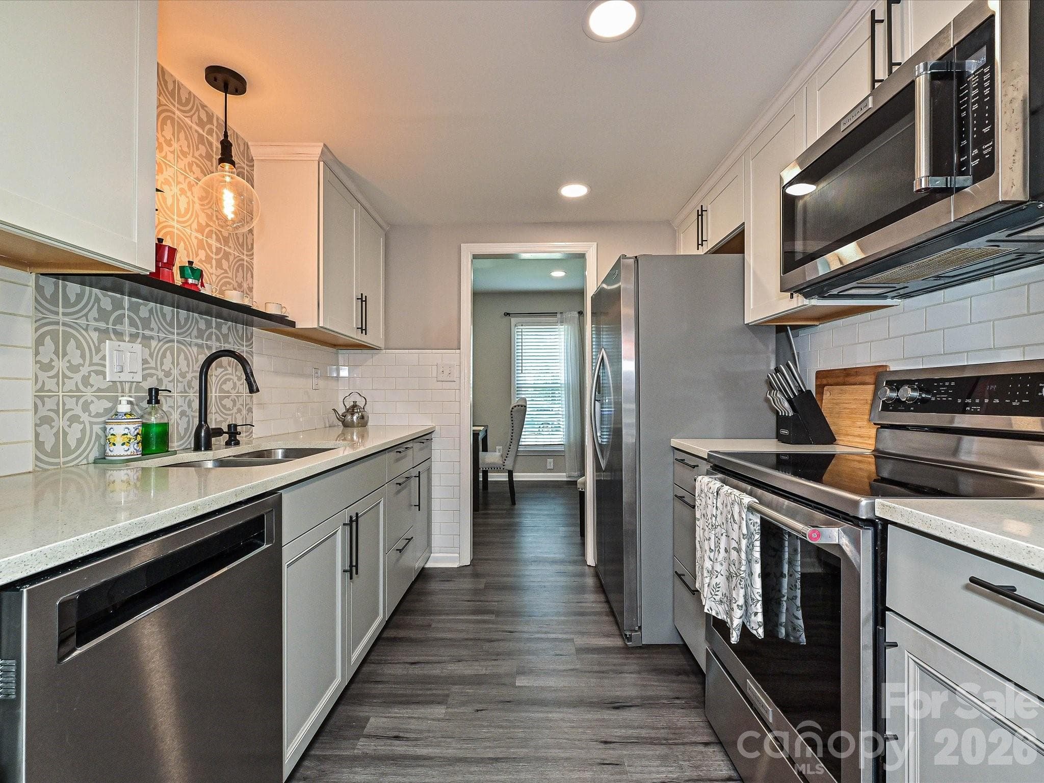Townhouse at 8069 Regent Park Lane, Charlotte, photo 13 of 30