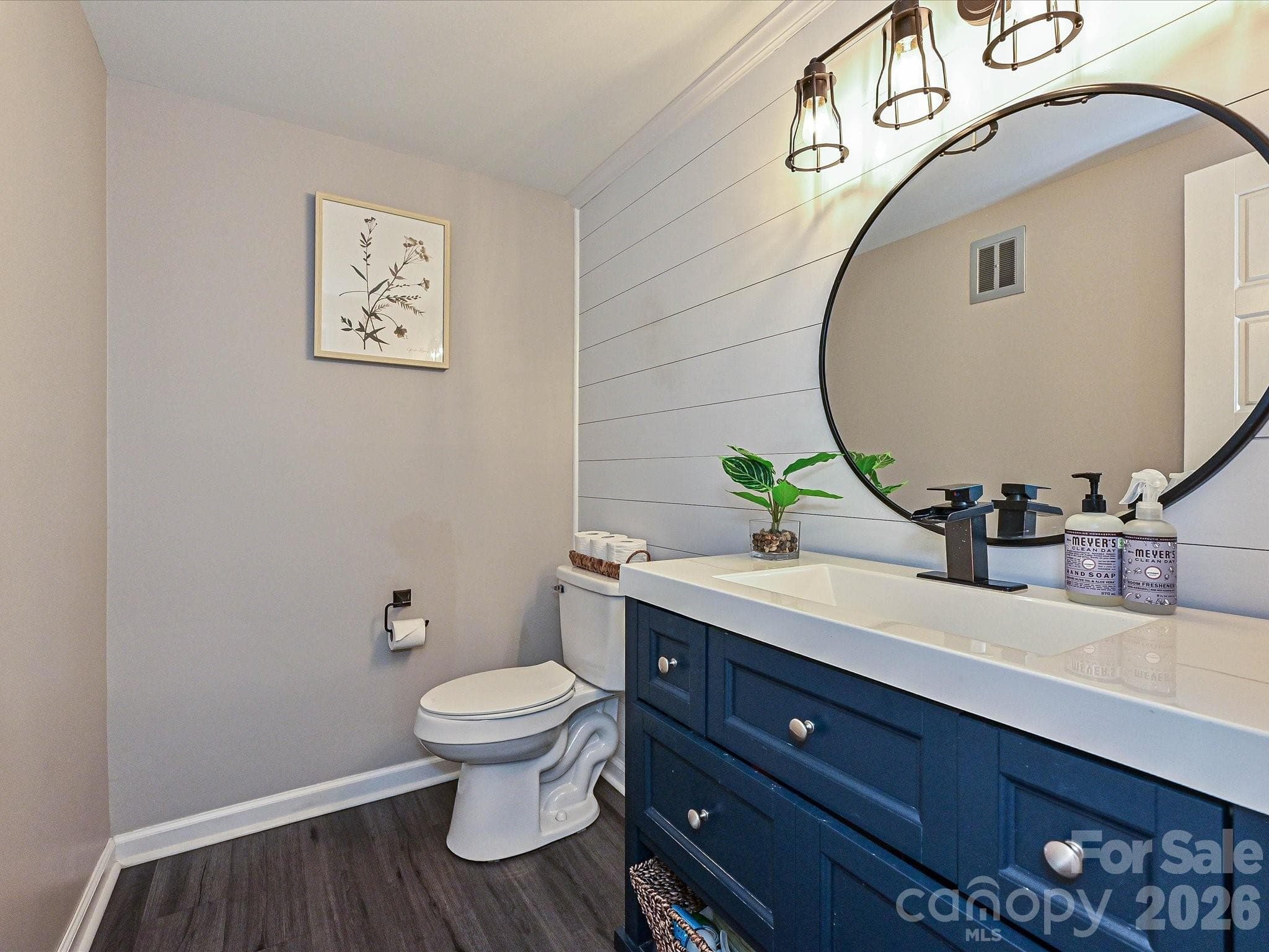 Townhouse at 8069 Regent Park Lane, Charlotte, photo 15 of 30