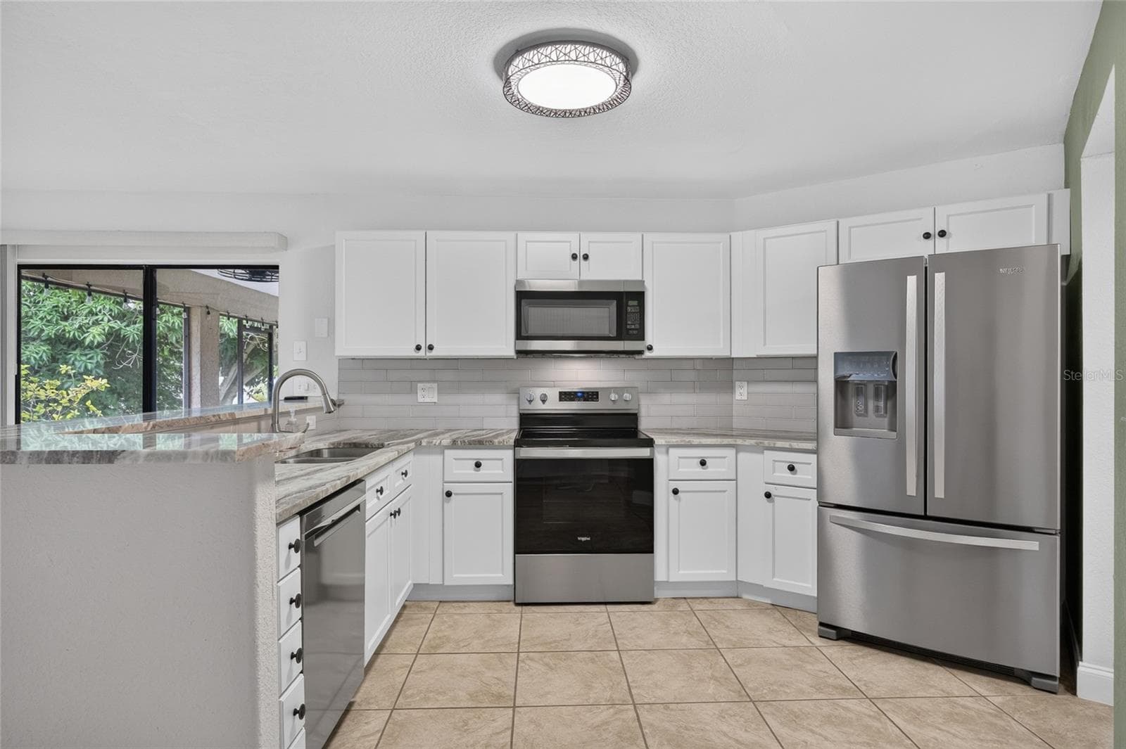 Single Family Residence at 2058 LAKE VIEW BLVD, PORT CHARLOTTE, photo 10 of 45