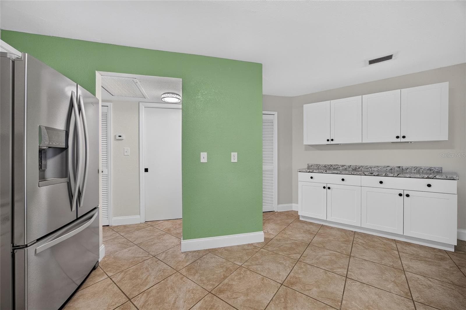 Single Family Residence at 2058 LAKE VIEW BLVD, PORT CHARLOTTE, photo 14 of 45
