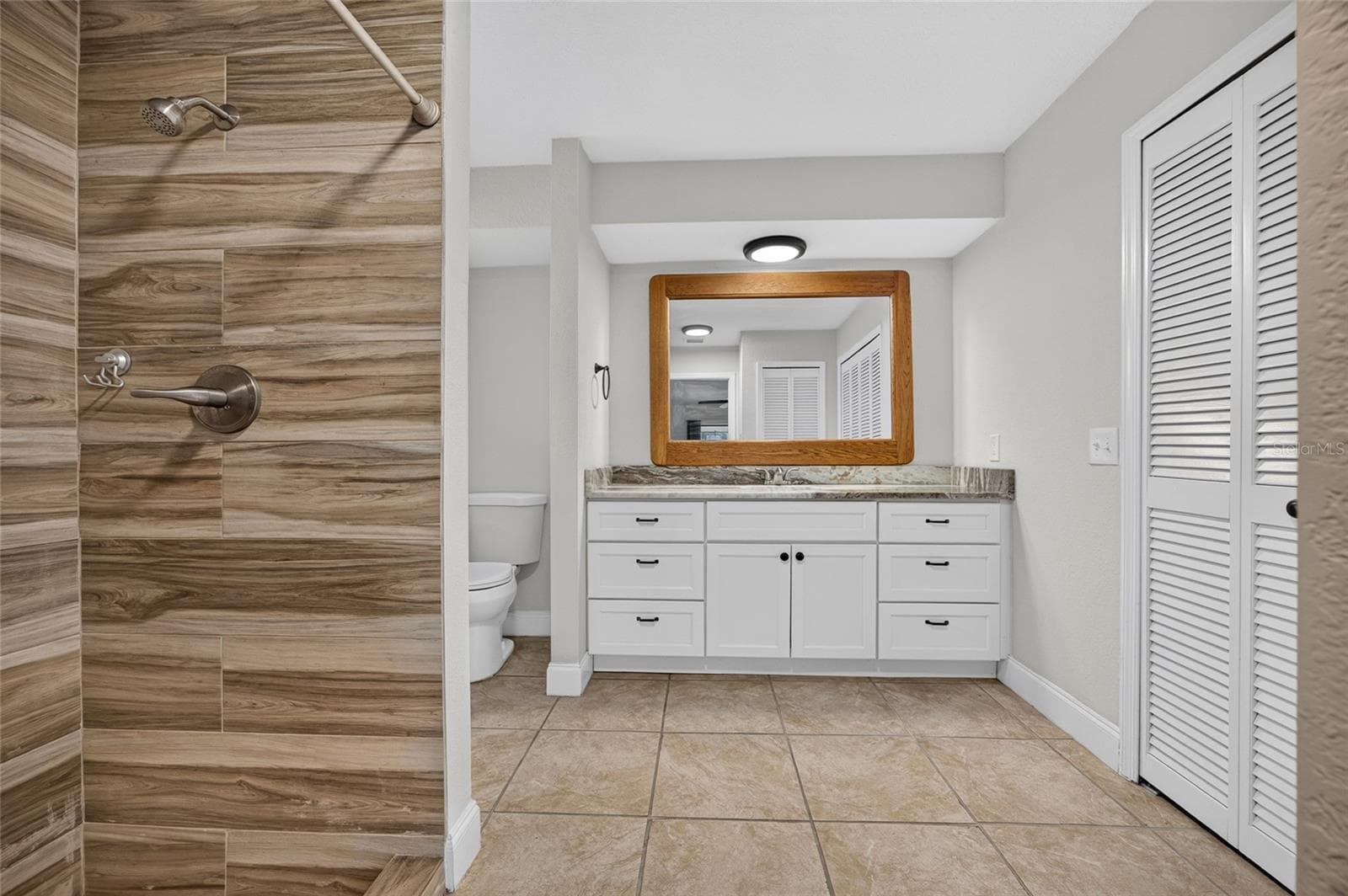 Single Family Residence at 2058 LAKE VIEW BLVD, PORT CHARLOTTE, photo 18 of 45