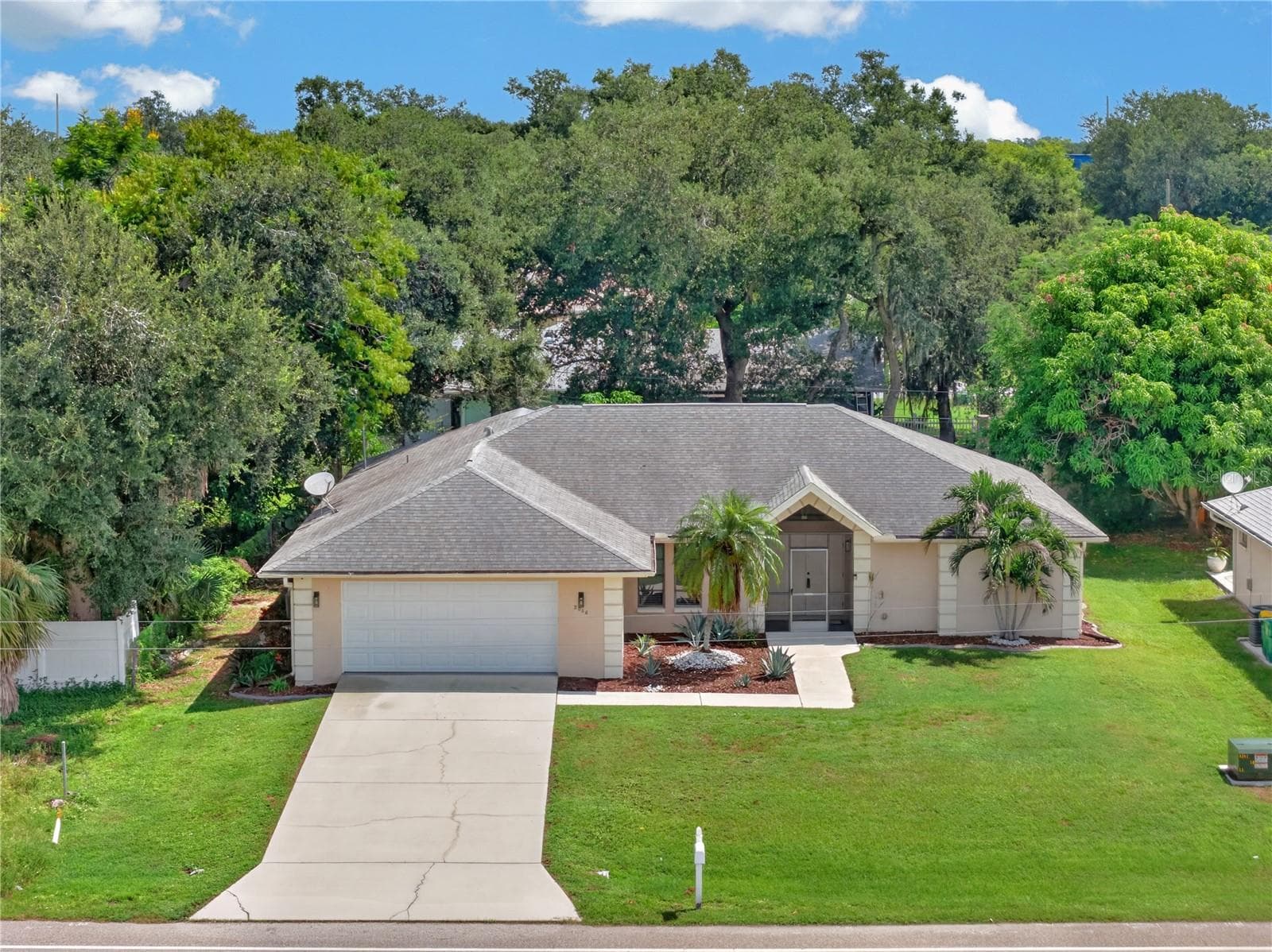 Single Family Residence at 2058 LAKE VIEW BLVD, PORT CHARLOTTE, photo 32 of 45