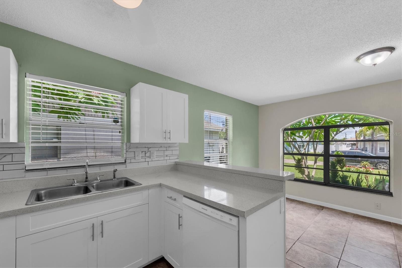 Single Family Residence at 1521 13TH ST W, PALMETTO, photo 12 of 35