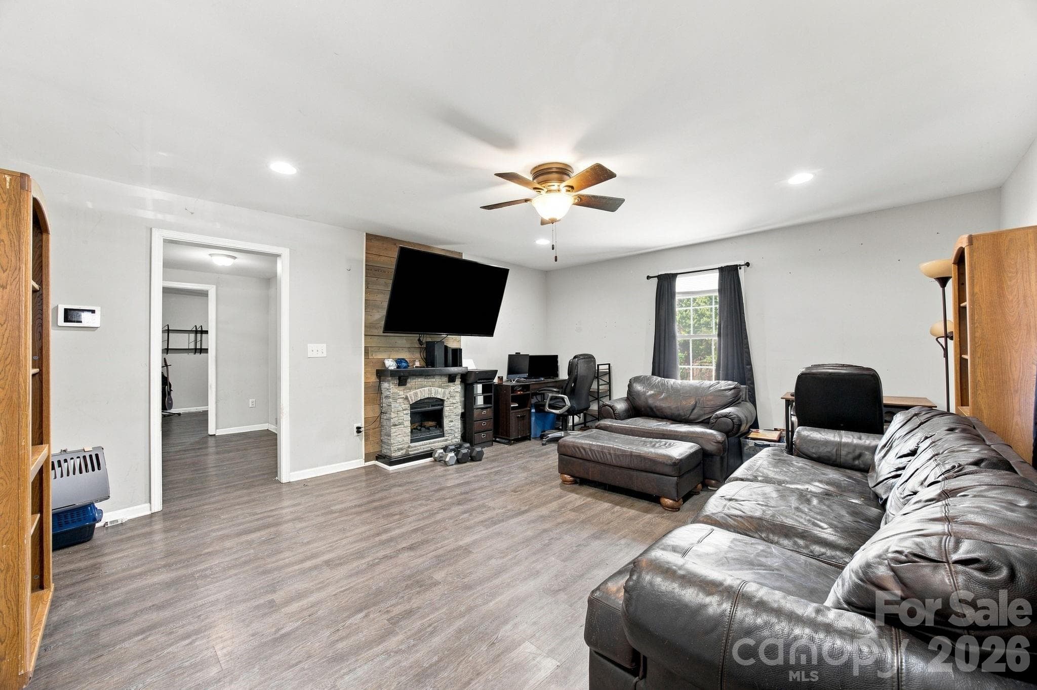 Single Family Residence at 105 Park Street, Clover, photo 4 of 35