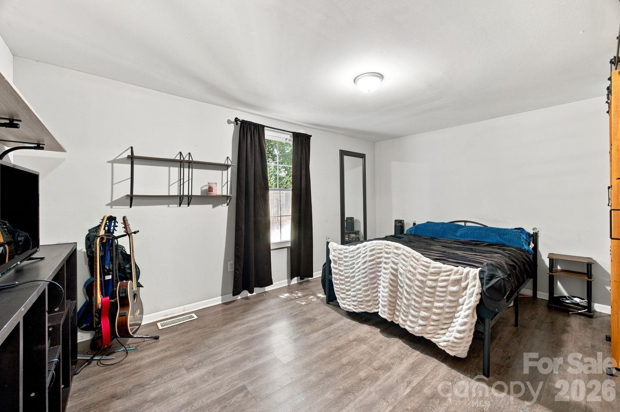 Single Family Residence at 105 Park Street, Clover, photo 14 of 35