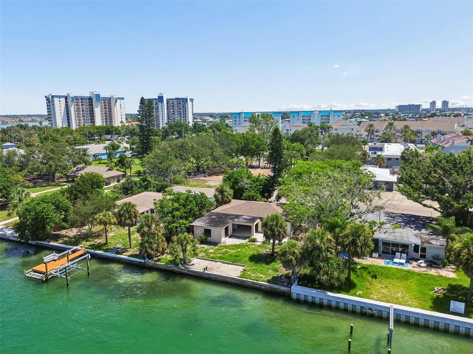 Land at 9300 GULF BLVD, ST PETE BEACH, photo 21 of 26