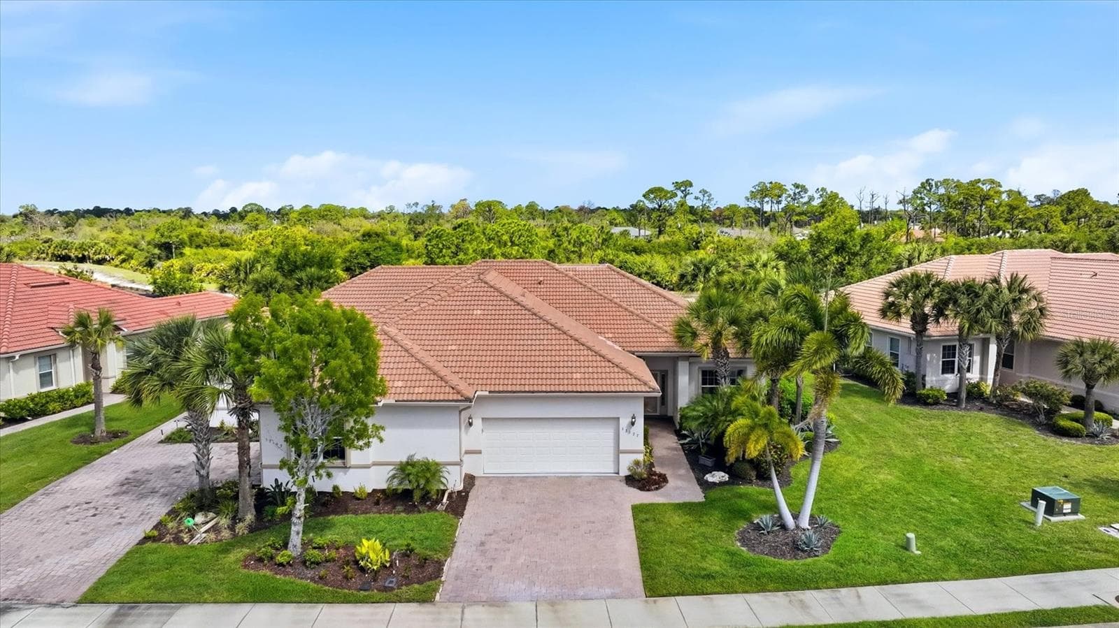 Villa at 13177 CREEKSIDE LN, PORT CHARLOTTE, photo 2 of 74