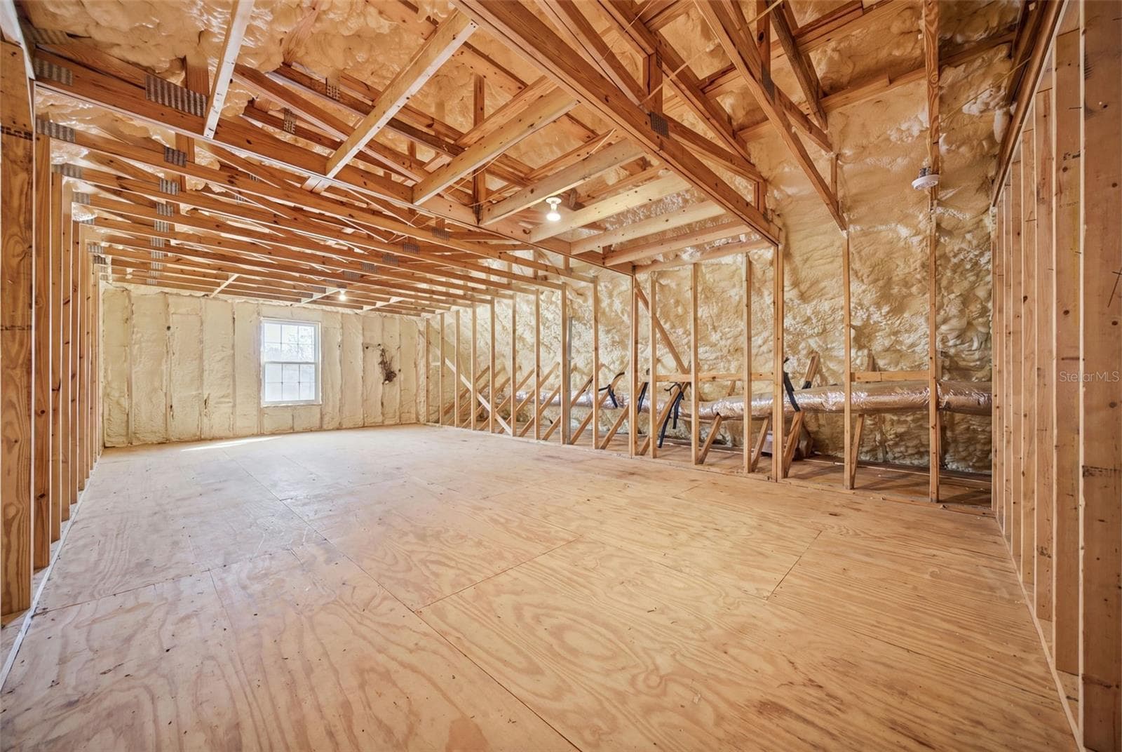 866 SF Expandable Upper Level - Prepped, Framed & Insulated for Bonus Room or Guest Suite. - 1905 PINE ST, VALRICO
