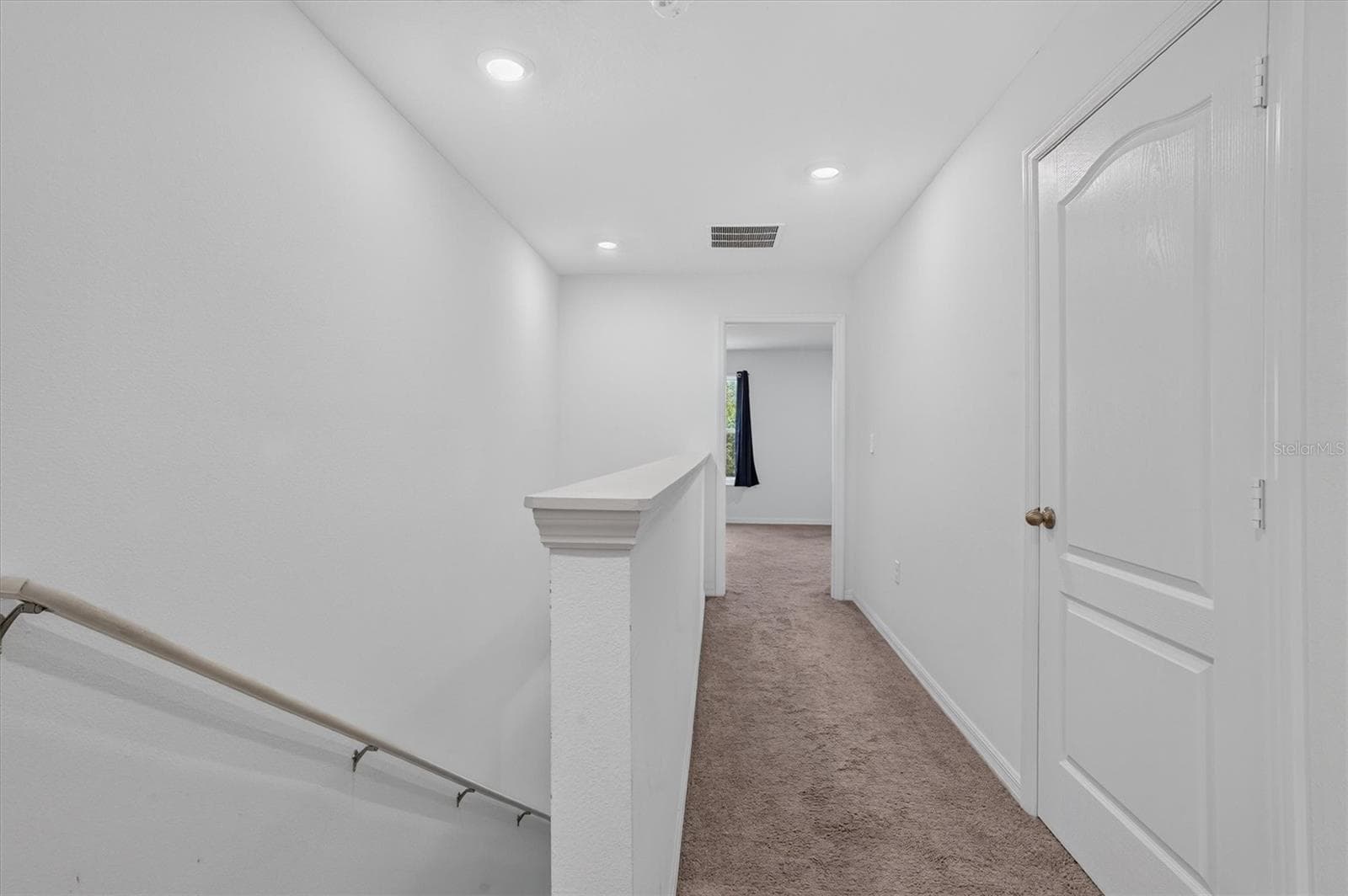 Single Family Residence at 1556 WYNFORD CIR, TAVARES, photo 23 of 45