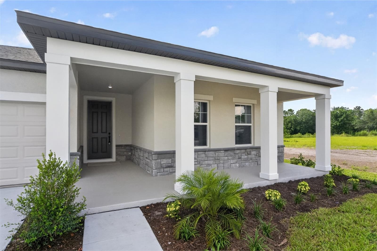Single Family Residence at 1634 CANE BAMBOO DR, ST CLOUD, photo 3 of 24