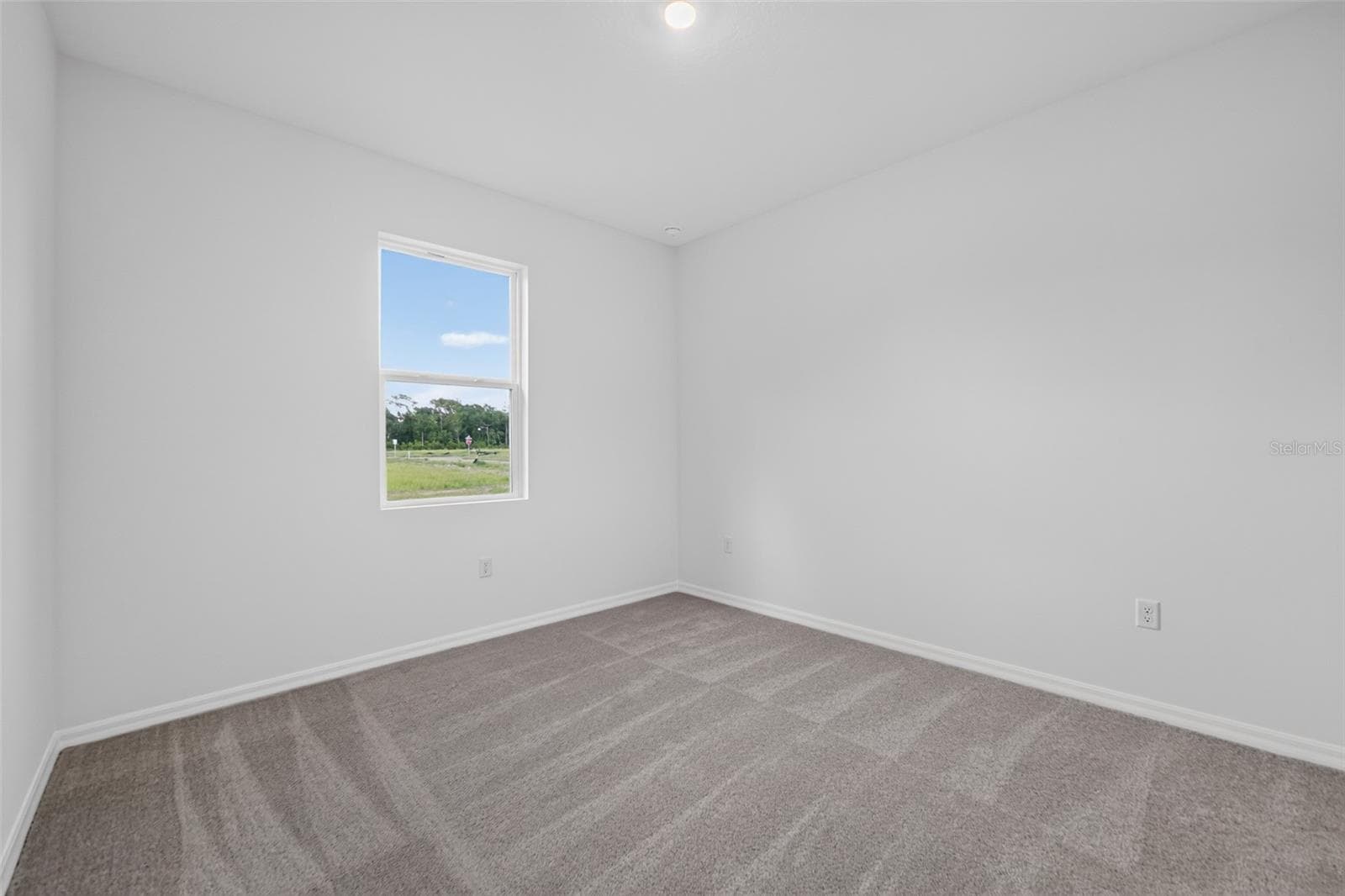 Single Family Residence at 1634 CANE BAMBOO DR, ST CLOUD, photo 14 of 24