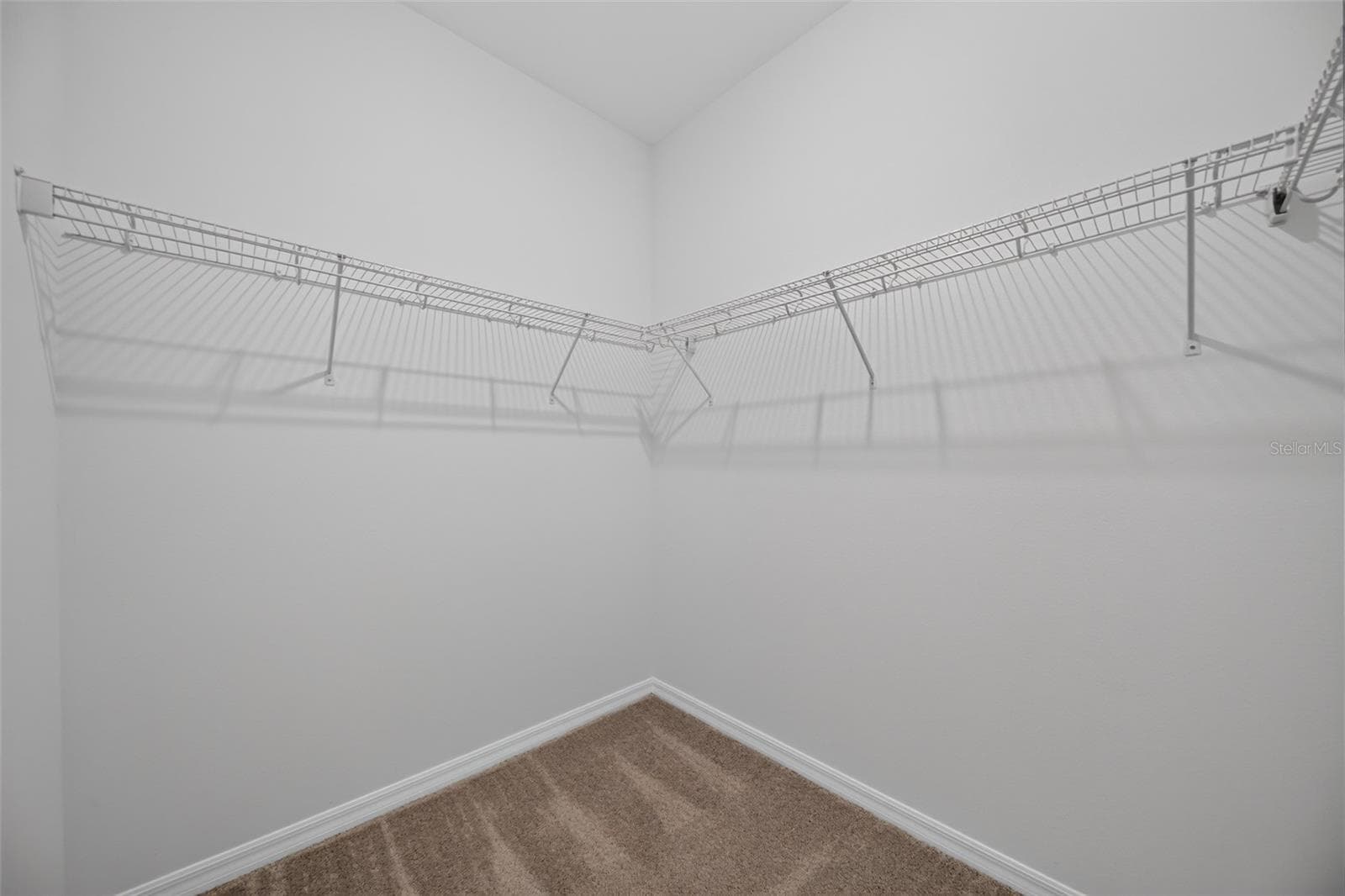 Single Family Residence at 1634 CANE BAMBOO DR, ST CLOUD, photo 19 of 24