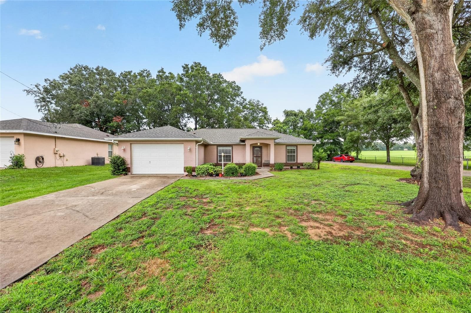 Single Family Residence at 8825 SE 155TH PL, SUMMERFIELD, photo 4 of 33